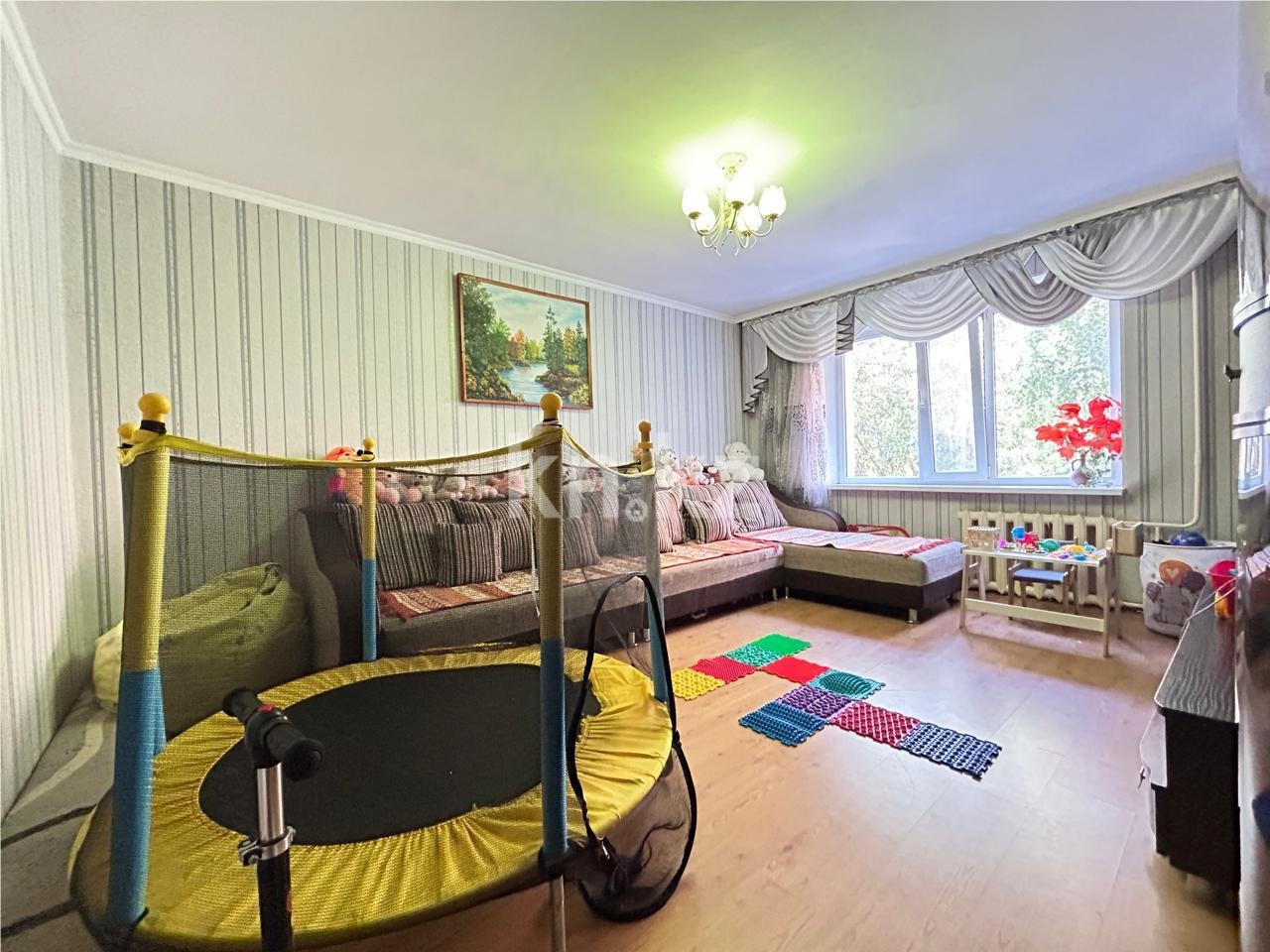 Продажа 4-комнатной квартиры, 74.5 м² в Астане - фото 4