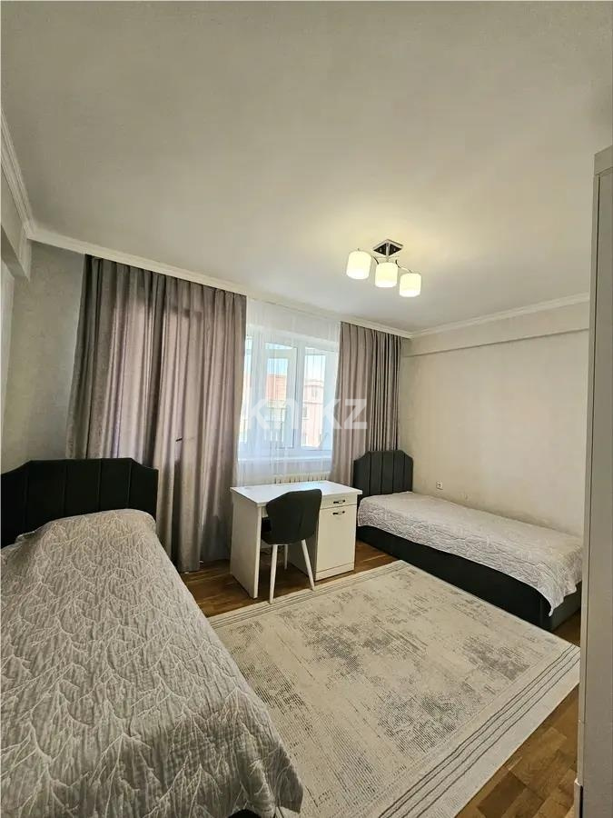 Продажа 4-комнатной квартиры, 129.8 м² в Алматы - фото 3