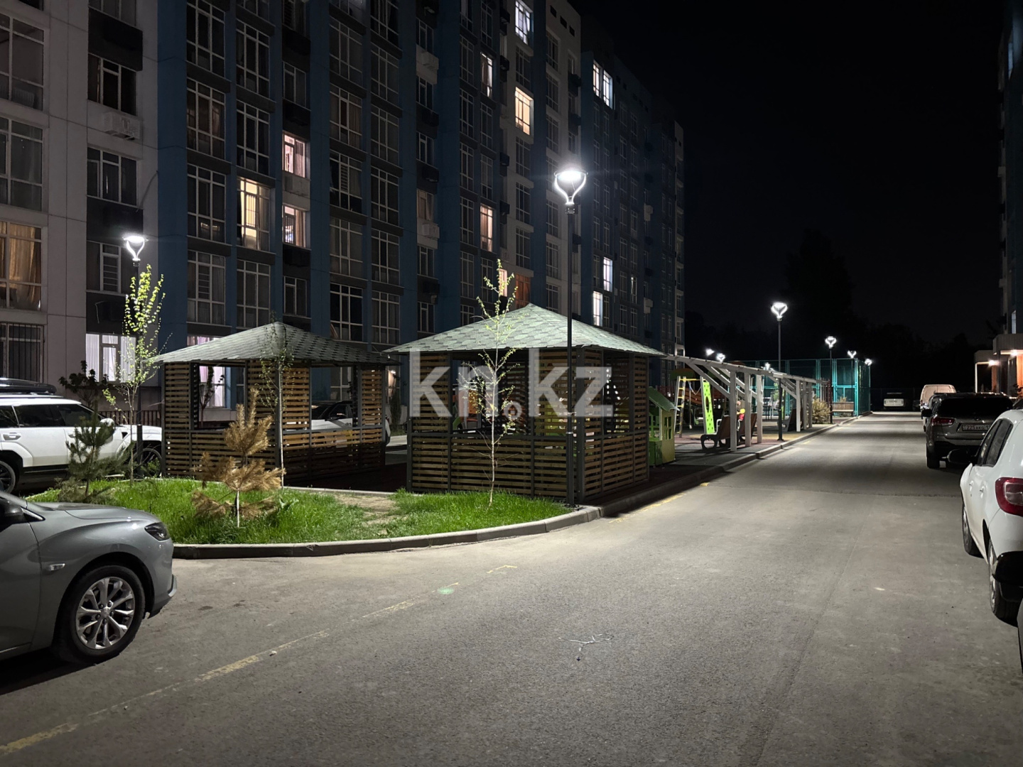 Продажа 3-комнатной квартиры, 72.4 м² в Алматы - фото 9