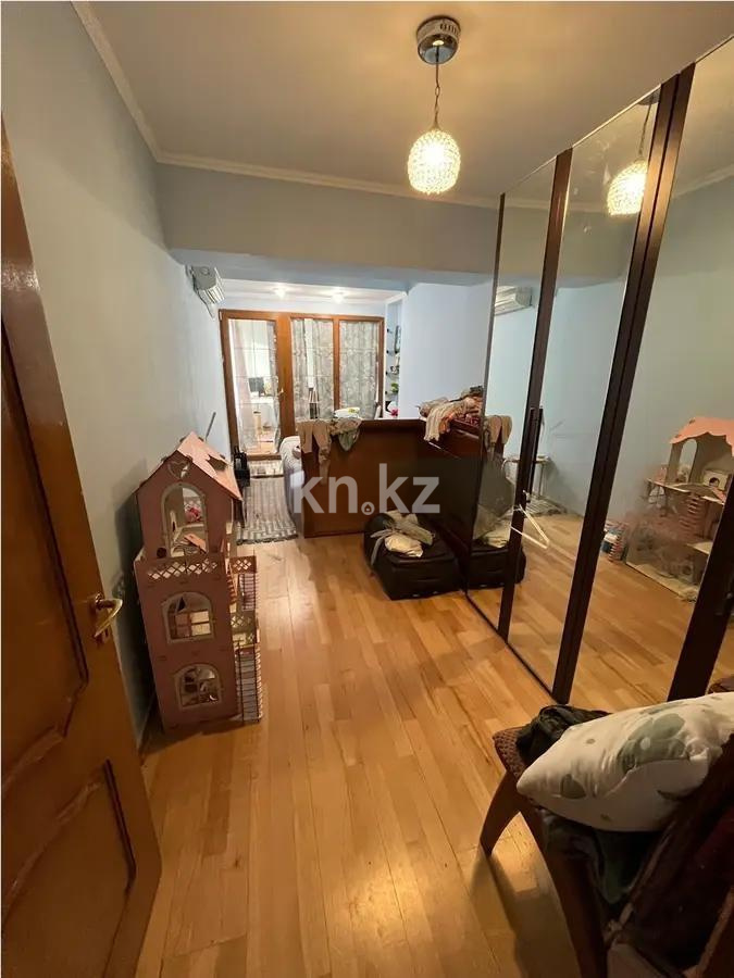 Продажа 4-комнатной квартиры, 82.2 м², пр. Достык, дом  44 в Алматы - фото 5