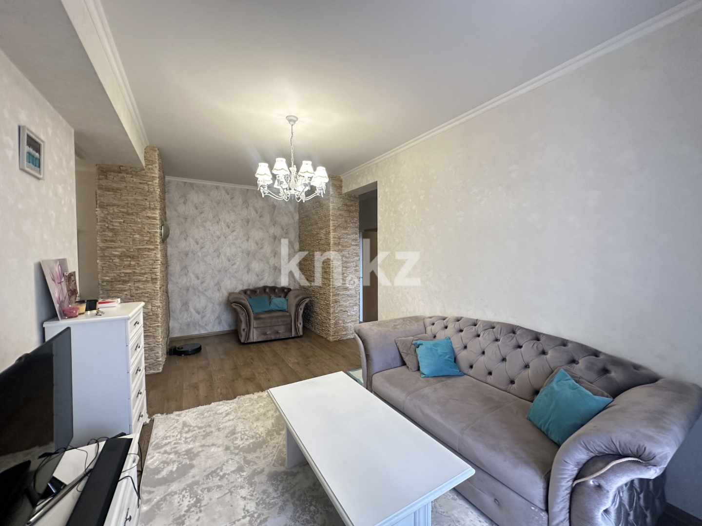 Продажа 3-комнатной квартиры, 77.1 м² в Караганде - фото 3