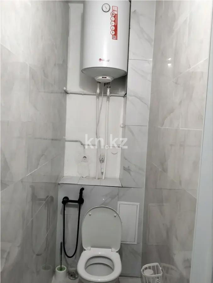 Продажа 2-комнатной квартиры, 67 м², ул. Момышулы, дом  28 в Караганде - фото 4