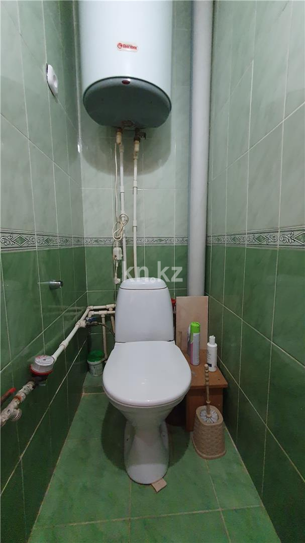 Продажа 3-комнатной квартиры, 69 м², ул. Жекибаева в Караганде - фото 6