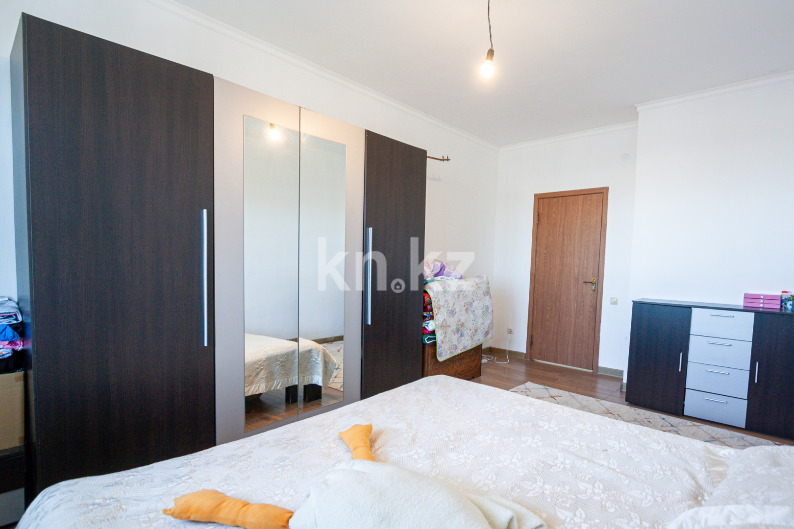 Продажа 3-комнатной квартиры, 86.8 м² в Алматы - фото 4