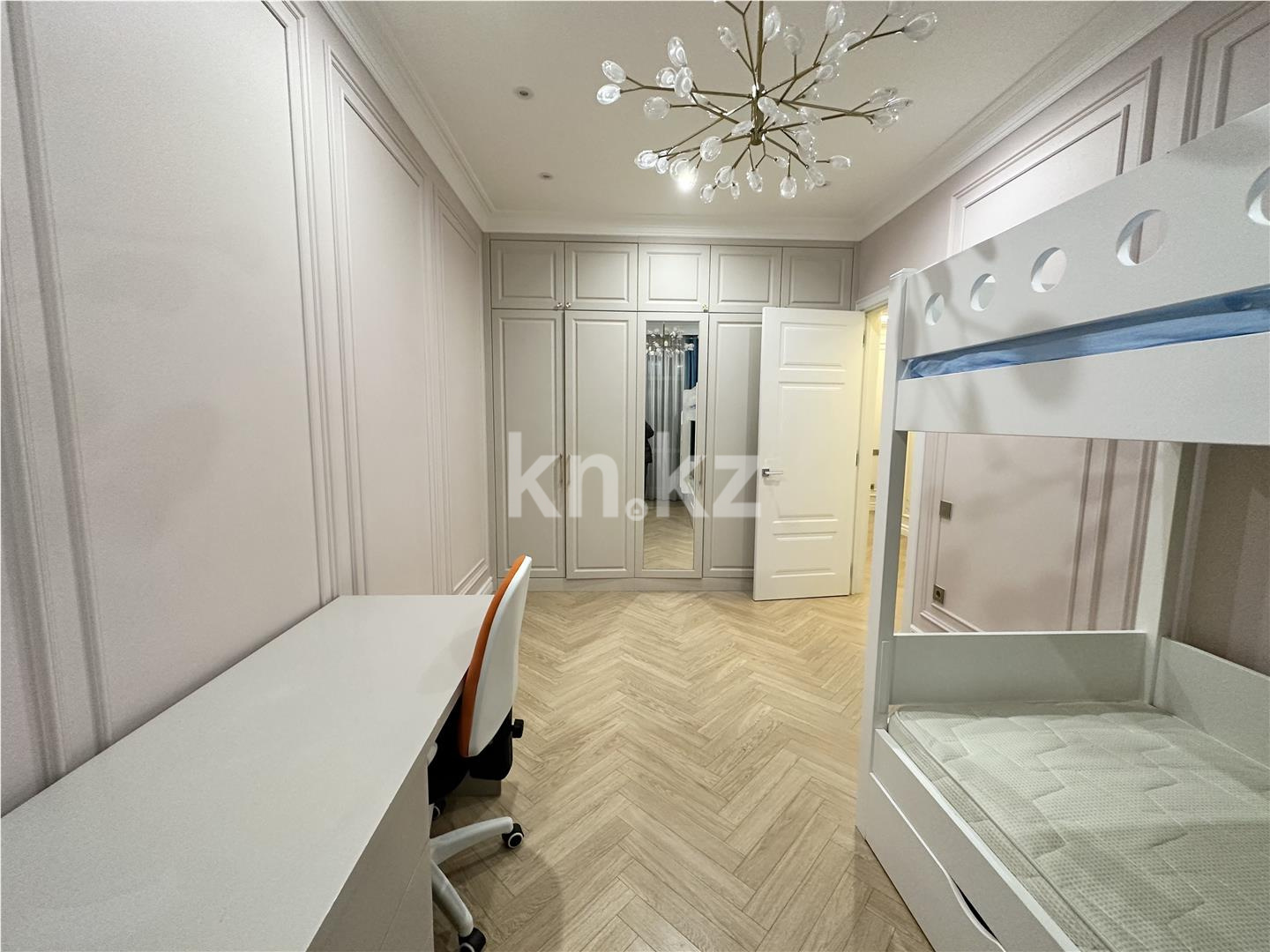 Продажа 3-комнатной квартиры, 115 м², мкр. Степной-2, дом  9/2 в Караганде - фото 10