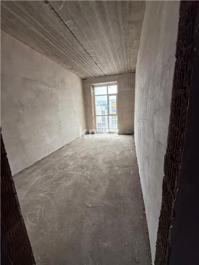 Продажа 5-комнатной квартиры, 127 м², ул. Бокейхана, дом  13 стр в Астане - фото 4