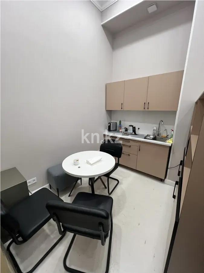 Продажа 1-комнатной квартиры, 55 м², пр. Аль-Фараби, дом  27/3 в Алматы - фото 2