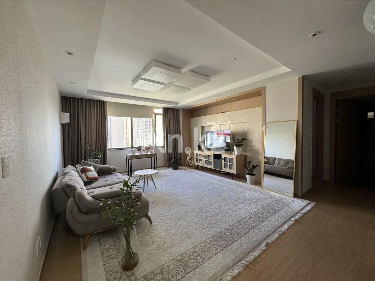 Продажа 3-комнатной квартиры, 98 м² в Астане