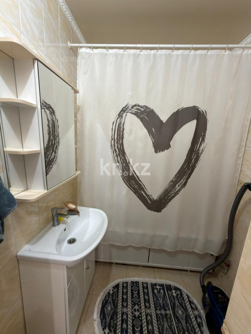 Аренда 2-комнатной квартиры, 60 м², ул. Сыганак, дом  2 - ул. Айтматова в Астане - фото 8