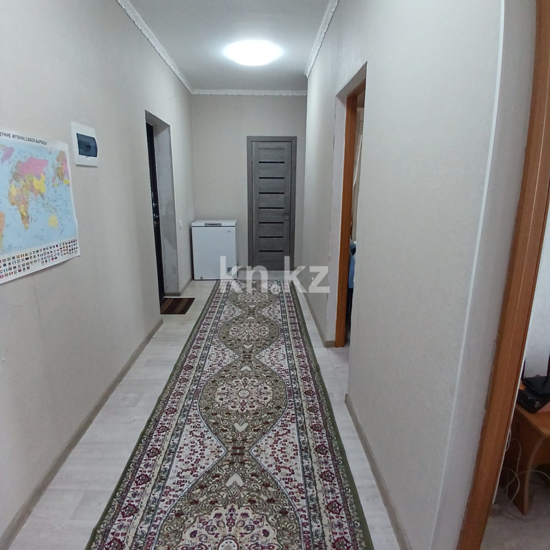 Продажа 2-комнатной квартиры, 69 м², ул. Момышулы в Караганде - фото 8