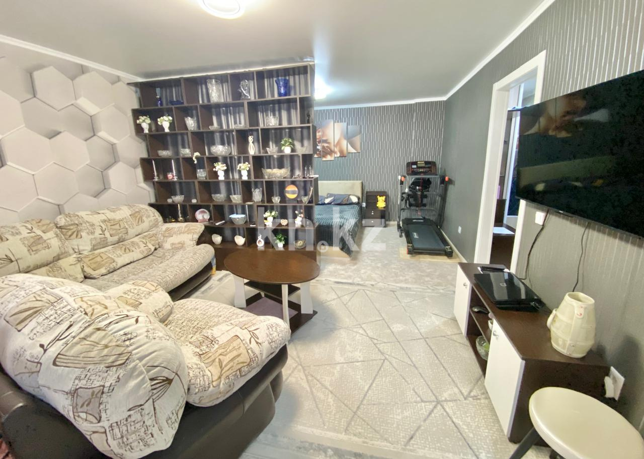 Продажа 1-комнатной квартиры, 42 м², ул. Ашимова, дом  26 в Караганде