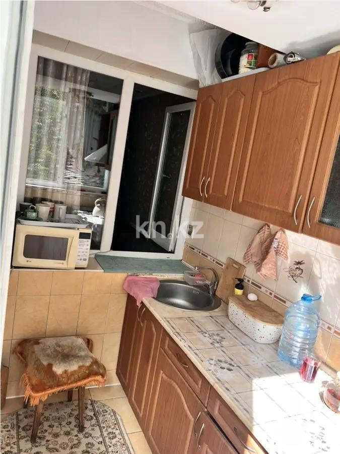 Продажа 1-комнатной квартиры, 35 м², ул. Ахметова, дом  32 в Алматы - фото 2