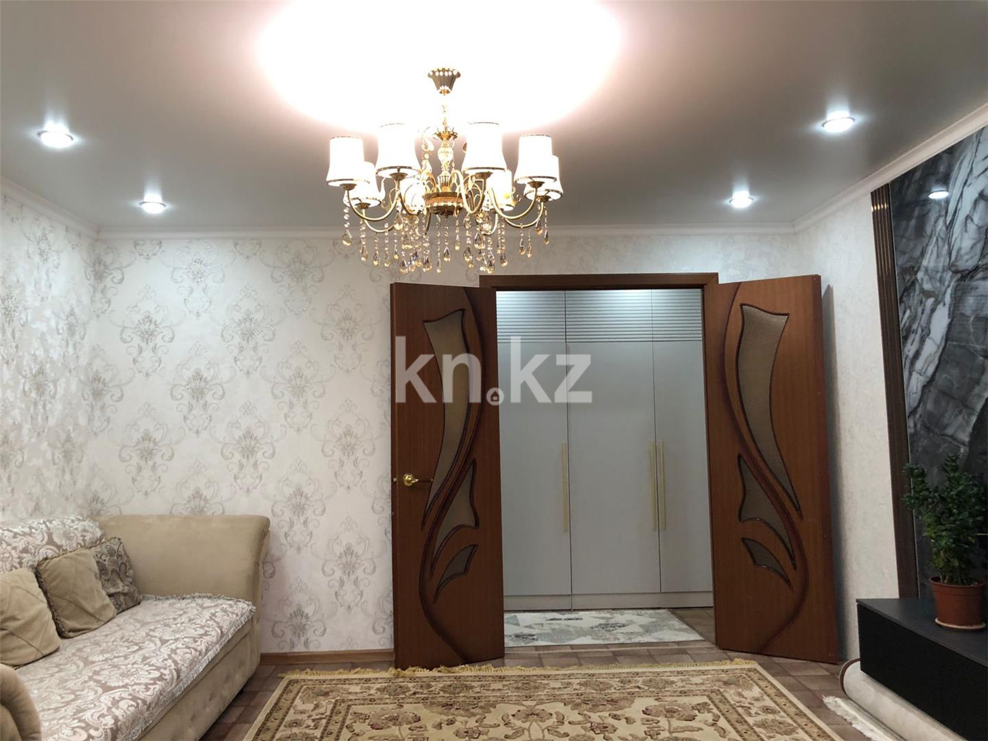 Продажа 4-комнатной квартиры, 77 м², ул. Гапеева, дом  1 в Караганде - фото 3