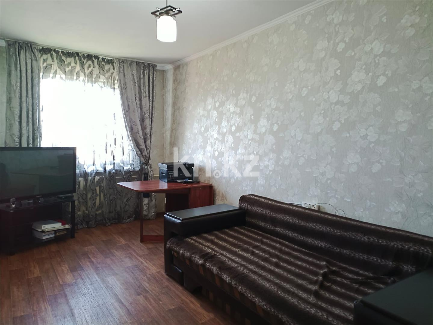 Продажа 2-комнатной квартиры, 42 м², мкр-н 22 в Караганде - фото 4