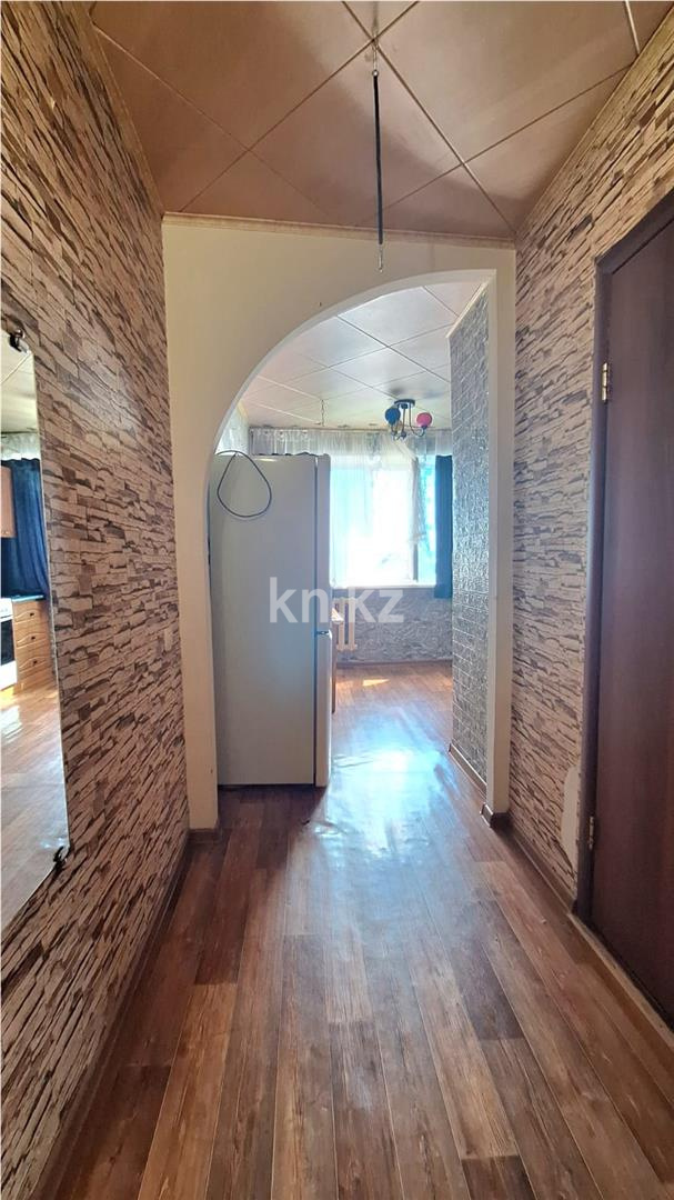 Продажа 1-комнатной квартиры, 33 м², мкр-н 11а в Караганде - фото 6