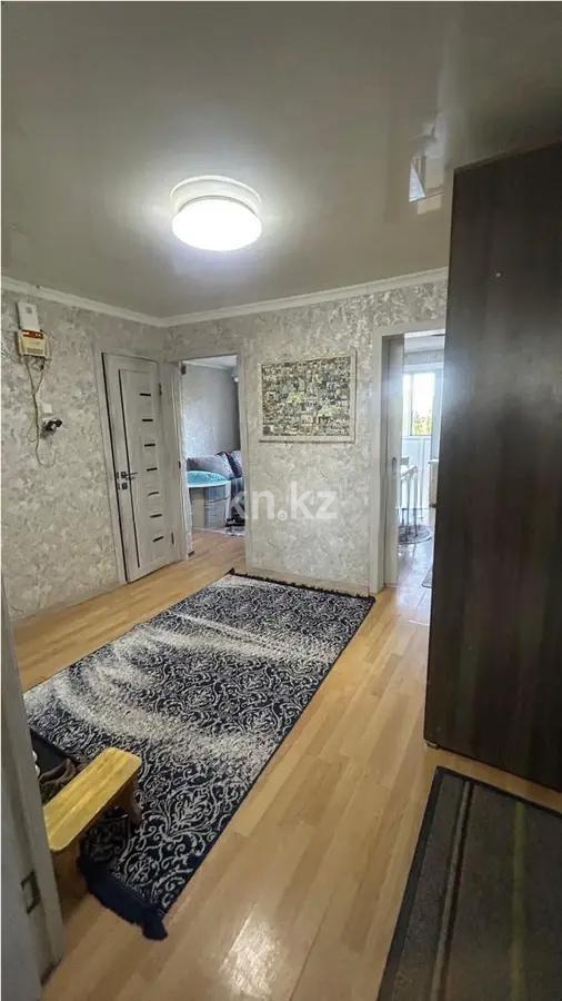 Продажа 3-комнатной квартиры, 61 м², мкр. Восток-3, дом  9 в Караганде - фото 7