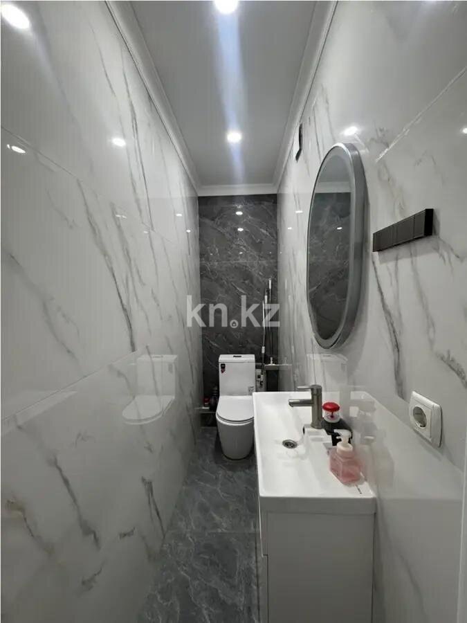 Продажа 2-комнатной квартиры, 70 м² в Алматы - фото 3