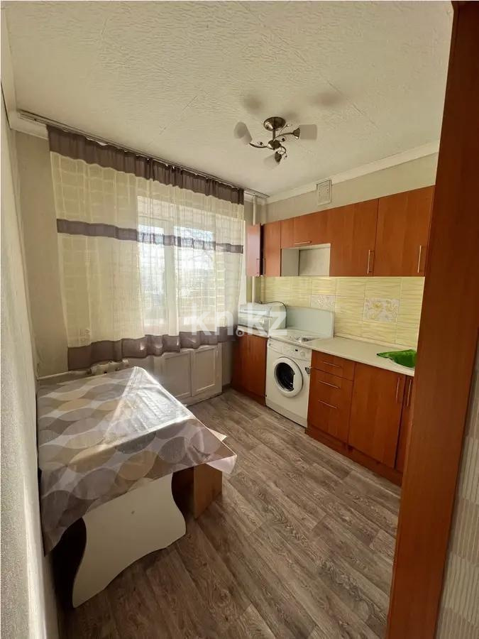 Продажа 1-комнатной квартиры, 32 м², мкр-н 12, дом  13 в Караганде - фото 2