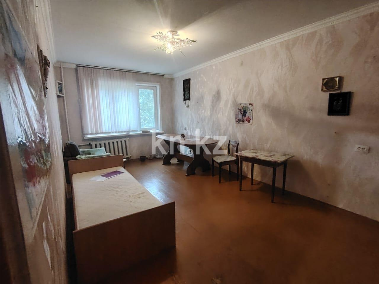 Продажа 3-комнатной квартиры, 61 м², пр. Республики в Темиртау