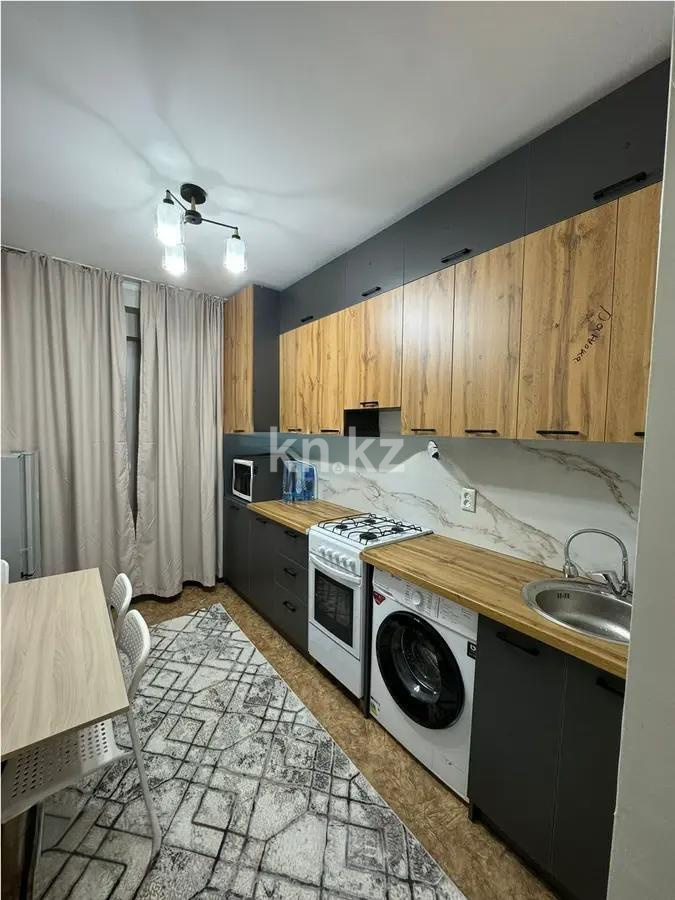 Продажа 1-комнатной квартиры, 38 м², ул. Кунаева, дом  336 в Алматы - фото 2