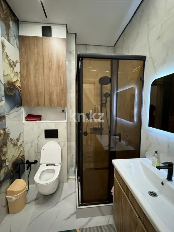 Продажа 4-комнатной квартиры, 130.5 м² в Астане - фото 6