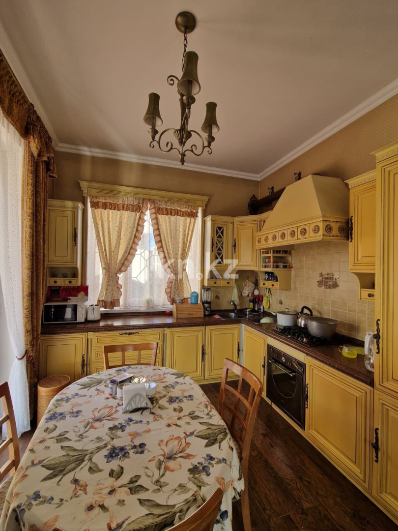 Продажа 5-комнатного дома, 140 м², ул. Кулболды в Алматы - фото 3