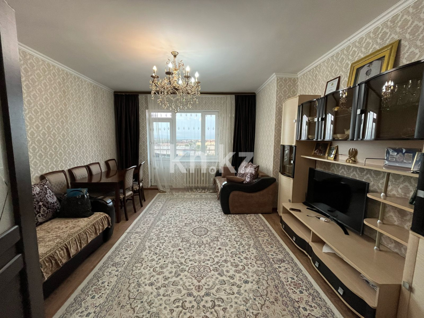 Продажа 2-комнатной квартиры, 59 м², пр. Шахтеров в Караганде