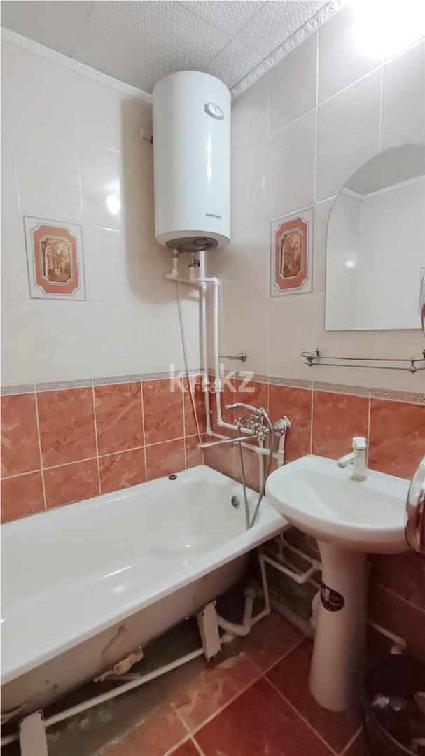 Продажа 2-комнатной квартиры, 50 м², мкр-н 18 в Караганде - фото 12