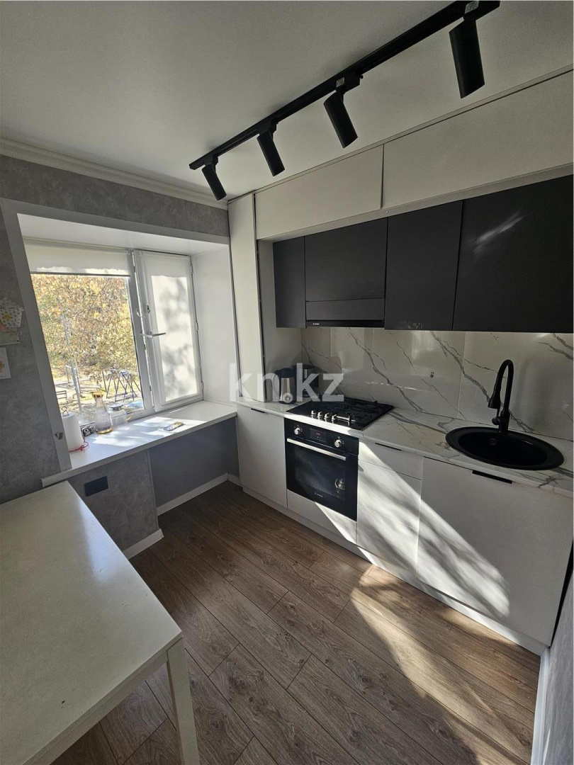 Продажа 3-комнатной квартиры, 54 м², ул. Терешковой в Караганде - фото 4