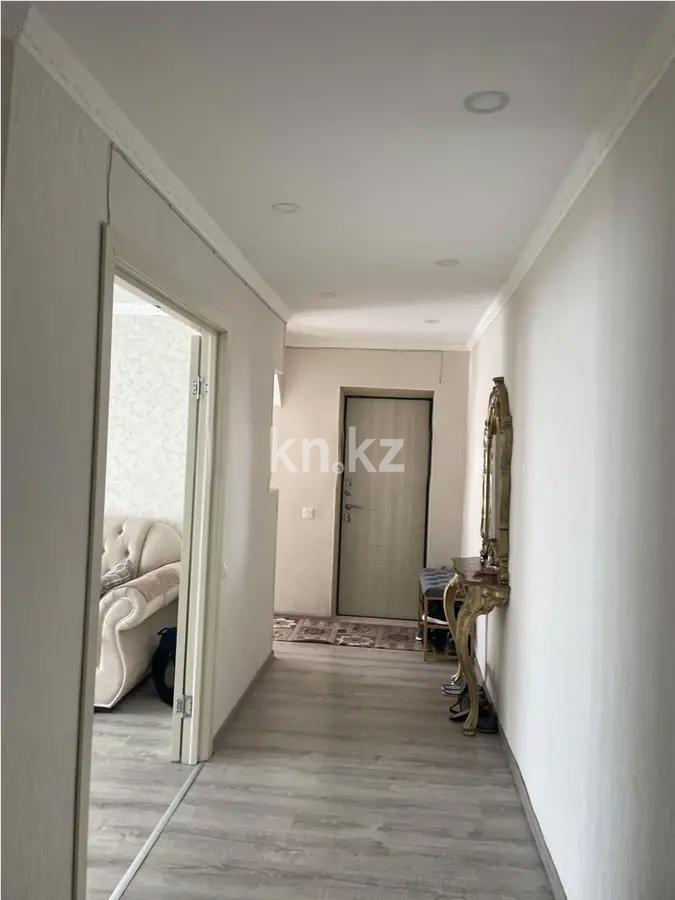 Продажа 3-комнатной квартиры, 59 м², ул. Муканова, дом  18 в Караганде - фото 6