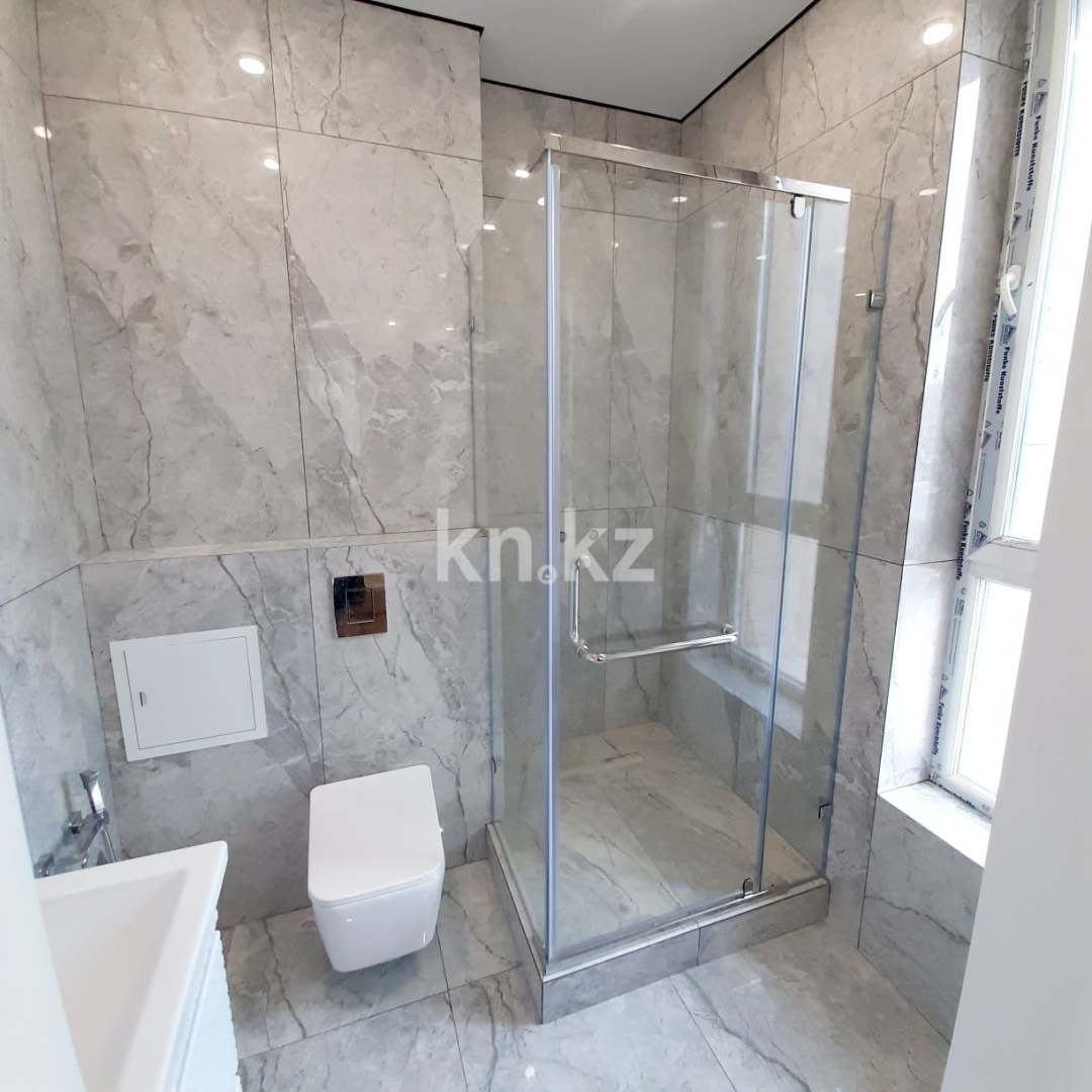 Продажа 4-комнатной квартиры, 95 м² в Астане - фото 15