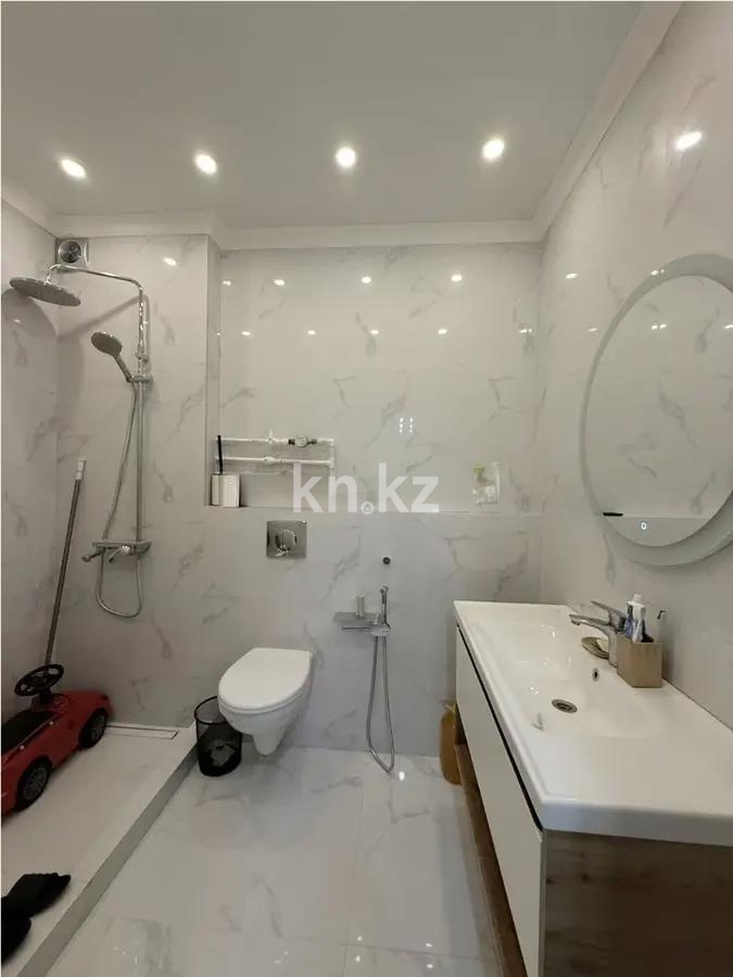 Продажа 5-комнатной квартиры, 135 м² в Караганде - фото 7