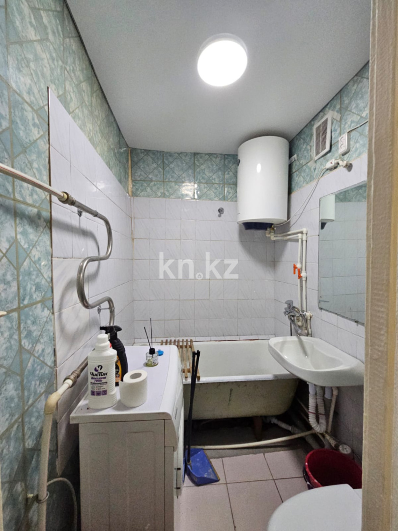 Продажа 1-комнатной квартиры, 32 м², ул. Гоголя, дом  64 в Караганде - фото 16