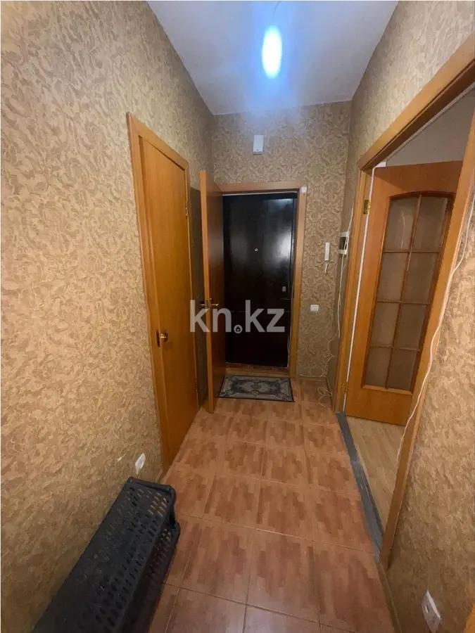 Продажа 1-комнатной квартиры, 42 м², пр. Момышулы, дом  10/2 в Астане - фото 4