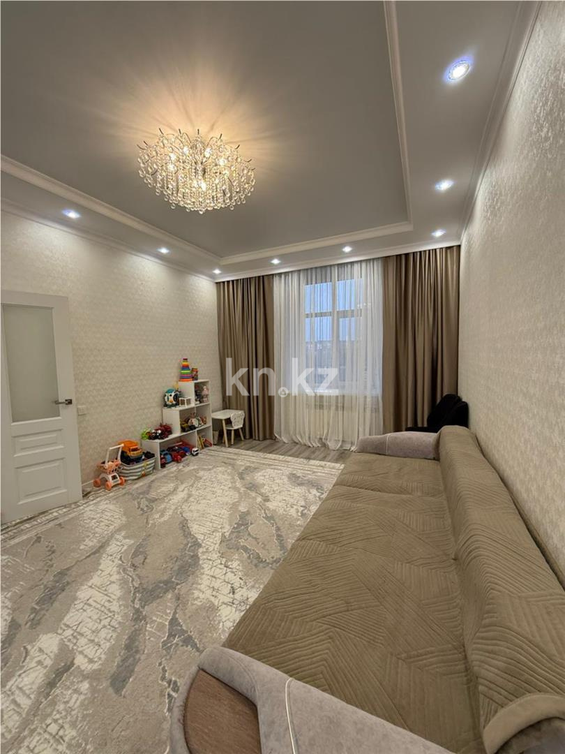 Продажа 3-комнатной квартиры, 86 м² в Караганде