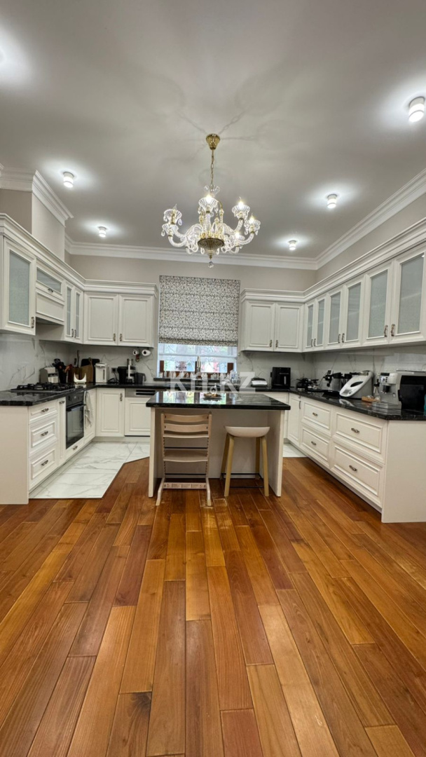 Продажа 7-комнатного дома, 823 м² в Алматы - фото 25