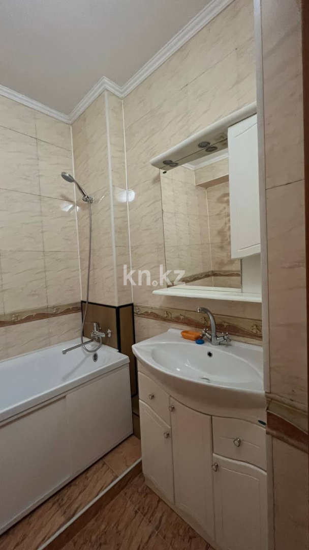 Продажа 2-комнатной квартиры, 65.3 м² в Алматы - фото 16