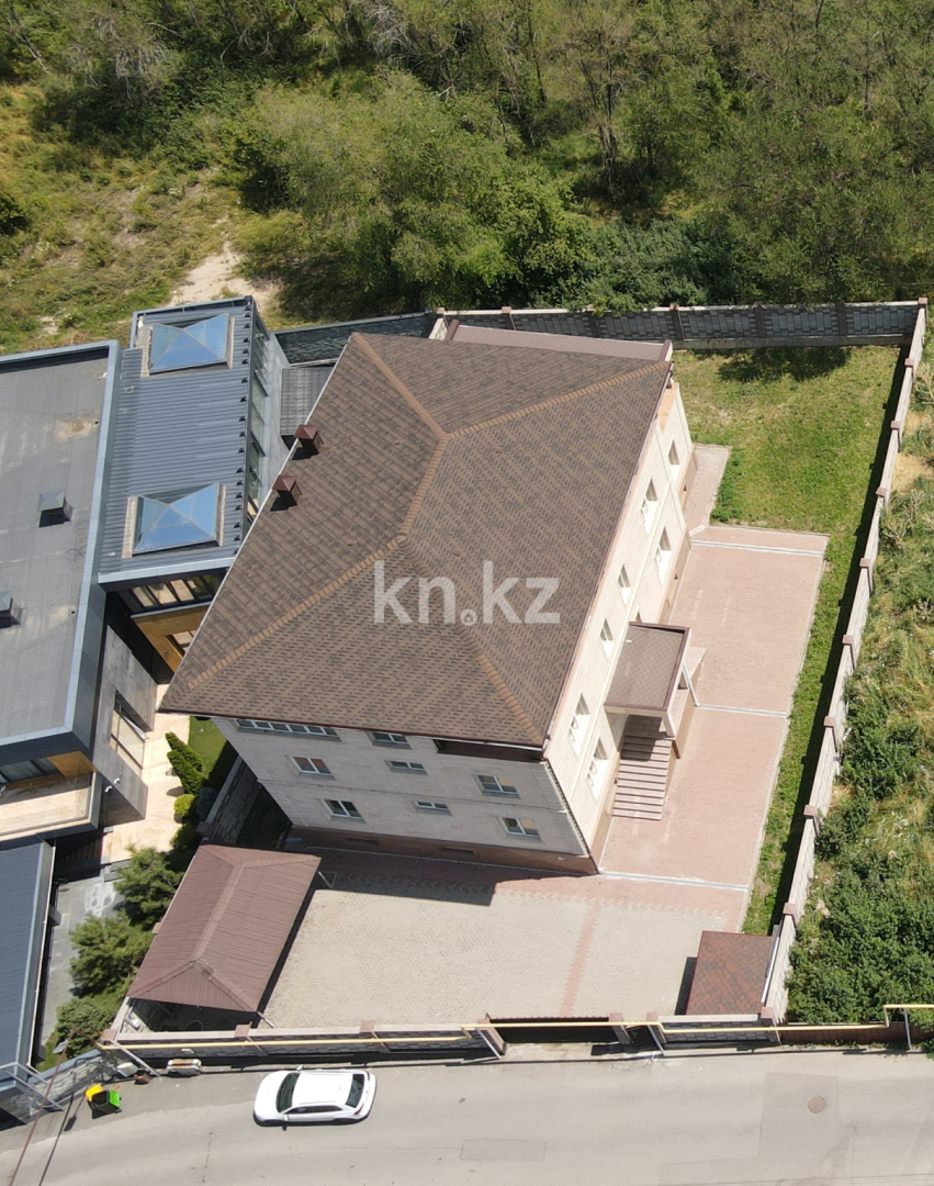 Продажа , 750 м², пр. Аль-Фараби в Алматы