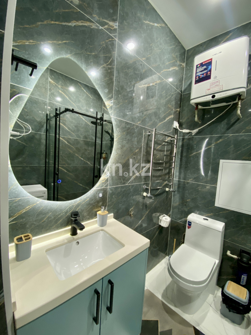 Аренда 1-комнатной квартиры посуточно, 50 м² в Актау - фото 16