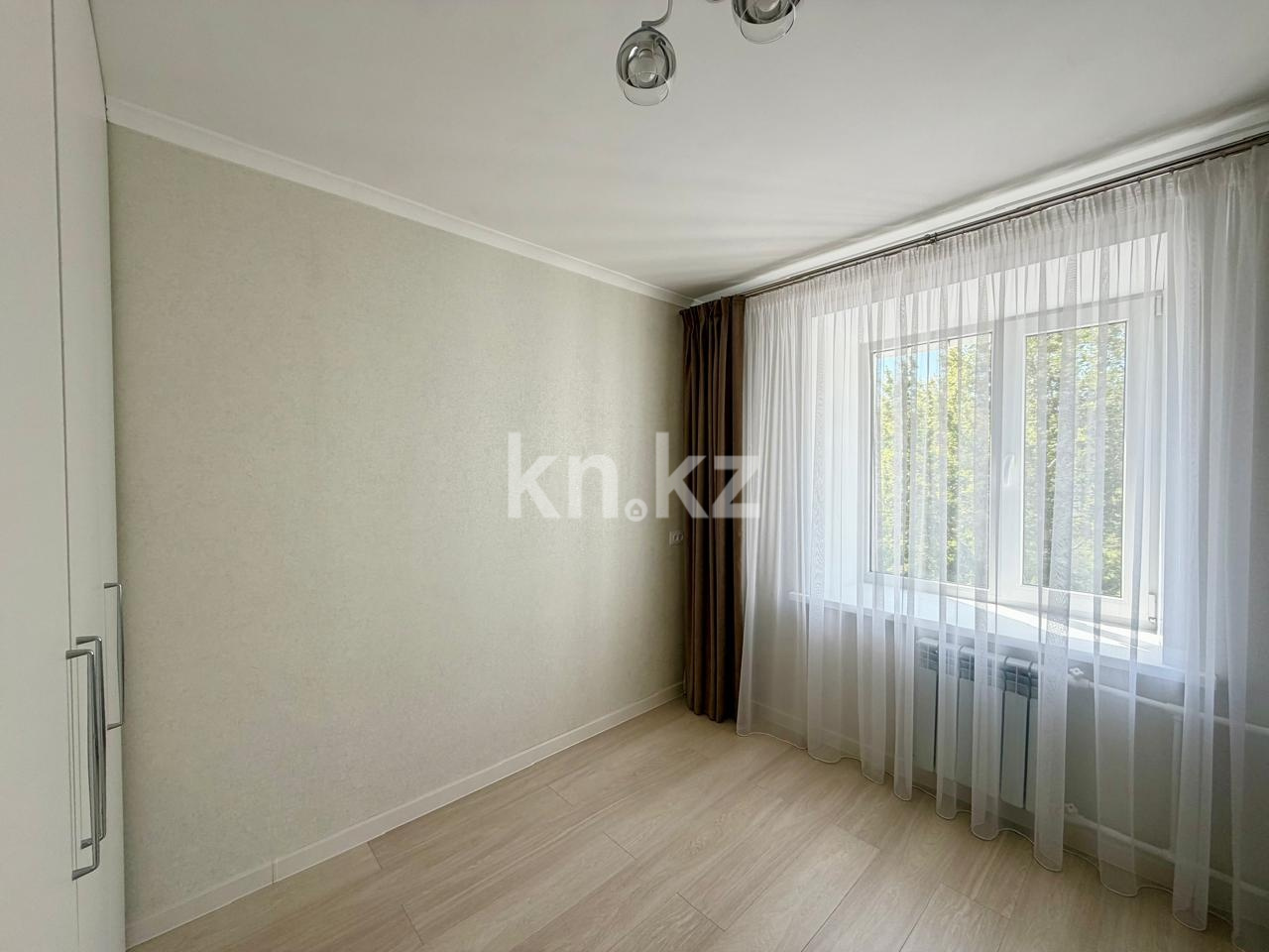 Продажа 4-комнатной квартиры, 75.4 м² в Караганде - фото 10