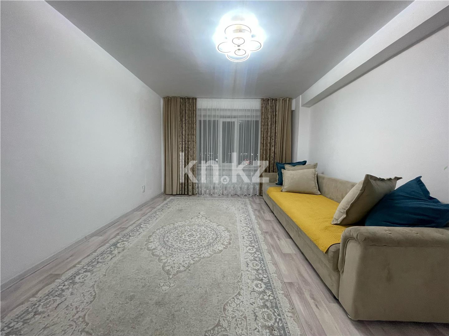 Продажа 2-комнатной квартиры, 69 м², ул. Момышулы, дом  26/2 в Караганде