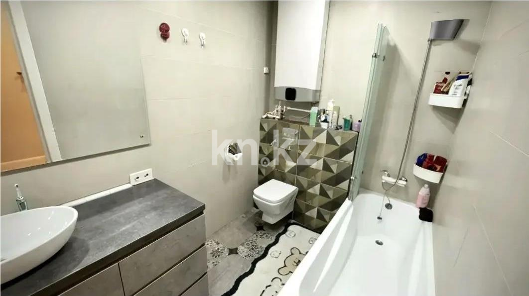 Продажа 3-комнатной квартиры, 97 м² в Караганде - фото 4