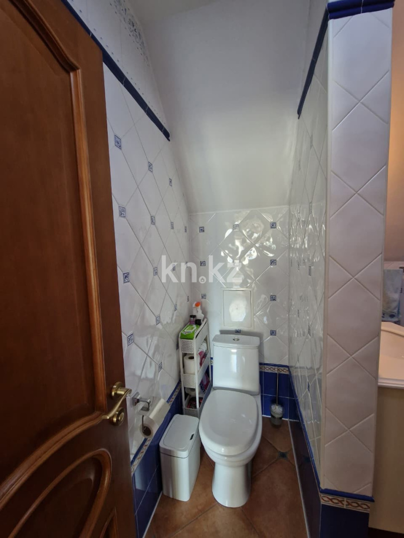 Продажа 5-комнатного дома, 140 м², ул. Кулболды в Алматы - фото 24