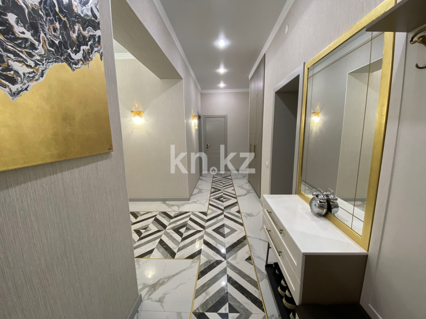 Продажа 4-комнатной квартиры, 147 м², ул. Таттимбета, дом  19/14 в Караганде - фото 24