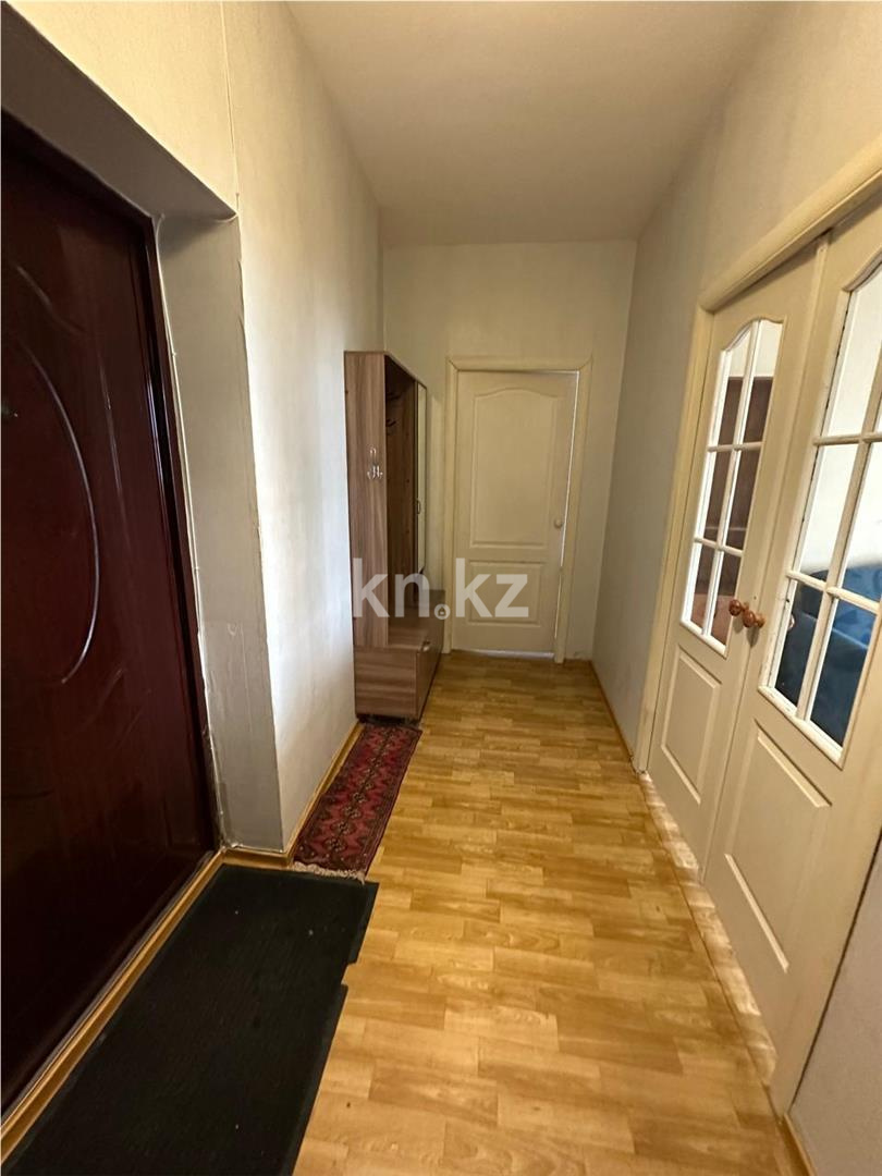 Продажа 2-комнатной квартиры, 60 м², ул. Сарыарка в Караганде - фото 12