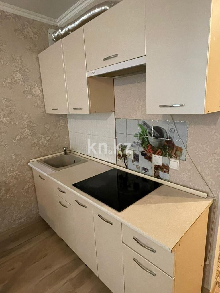 Аренда 1-комнатной квартиры, 28 м² в Астане
