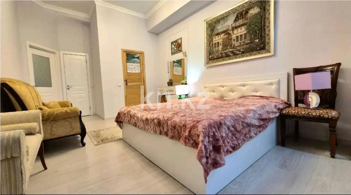 Продажа 3-комнатной квартиры, 102 м², ул. Кунаева, дом  1 в Алматы - фото 5