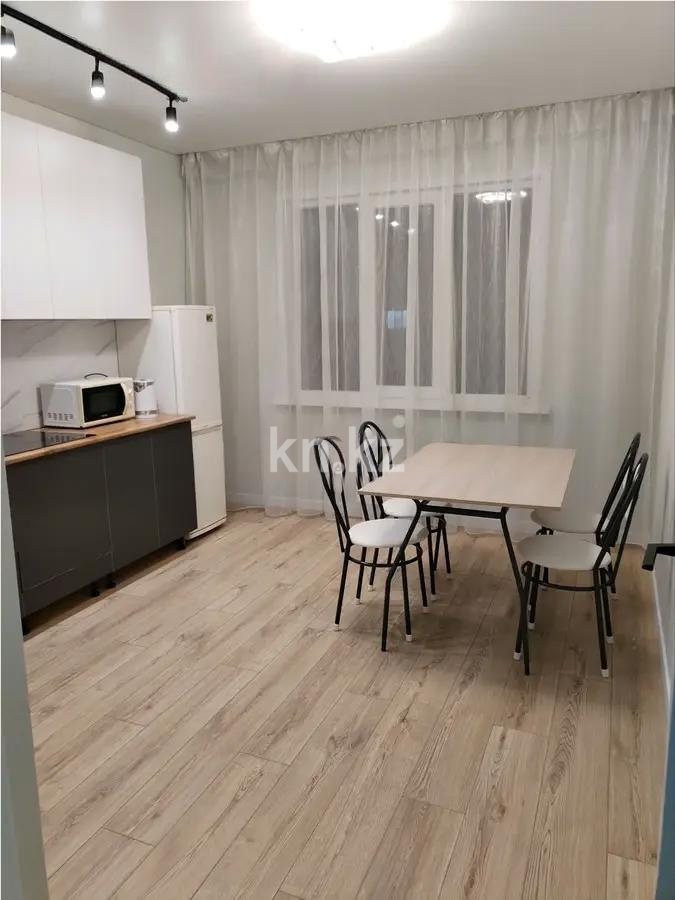 Продажа 1-комнатной квартиры, 41 м², ул. Е-509, дом  11 в Астане - фото 2