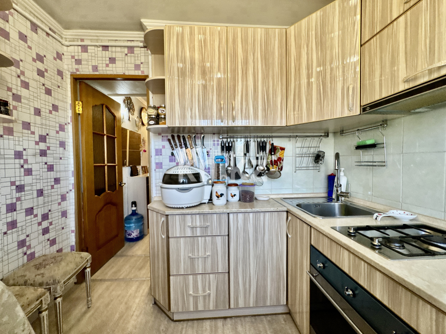 Продажа 2-комнатной квартиры, 46.9 м², пр. Сейфуллина, дом  3 в Караганде - фото 2