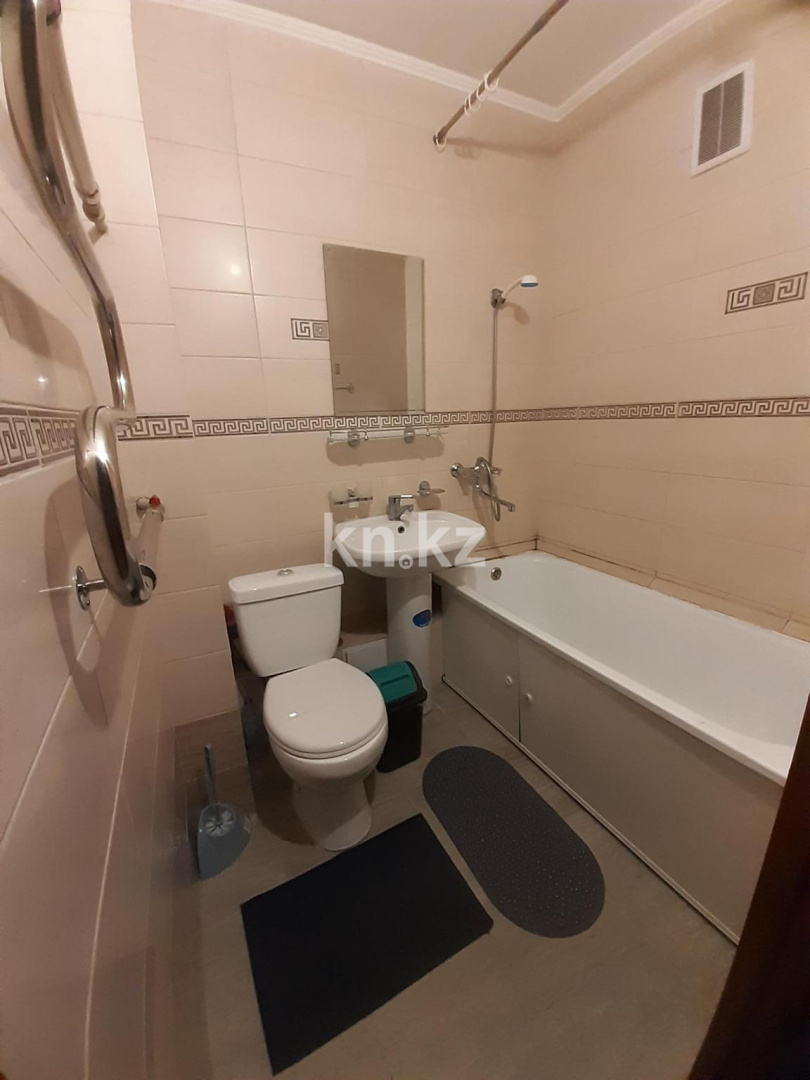 Аренда 1-комнатной квартиры посуточно, 40 м² в Алматы - фото 8